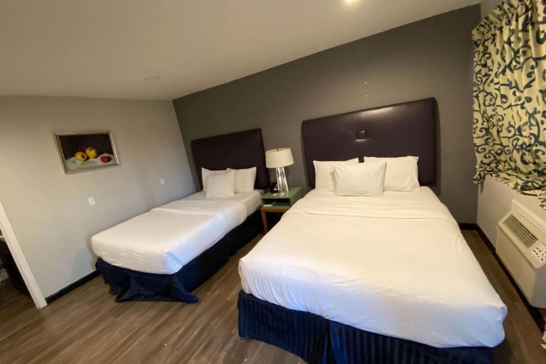 Photo of Bedroom in Ridgecrest
