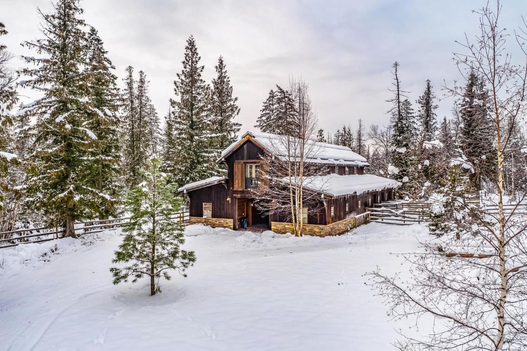 Photo of Buildings in Whitefish