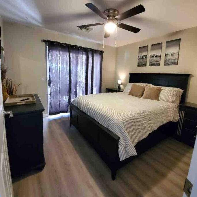 Photo of Bedroom in Lake Havasu City