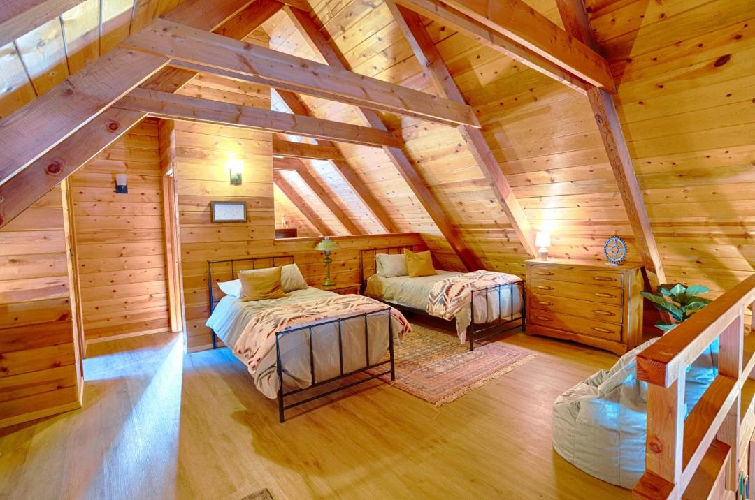 Photo of Livingroom in Pinetop