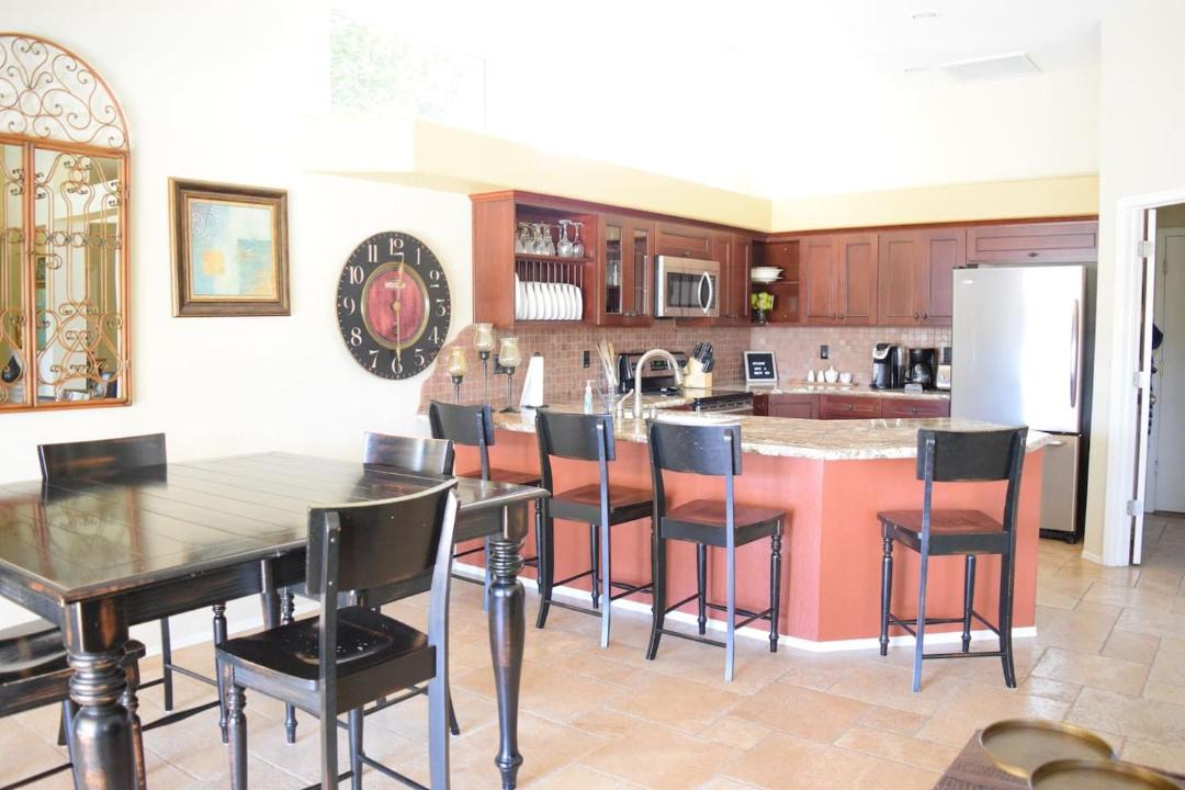 Photo of Livingroom in Ocotillo