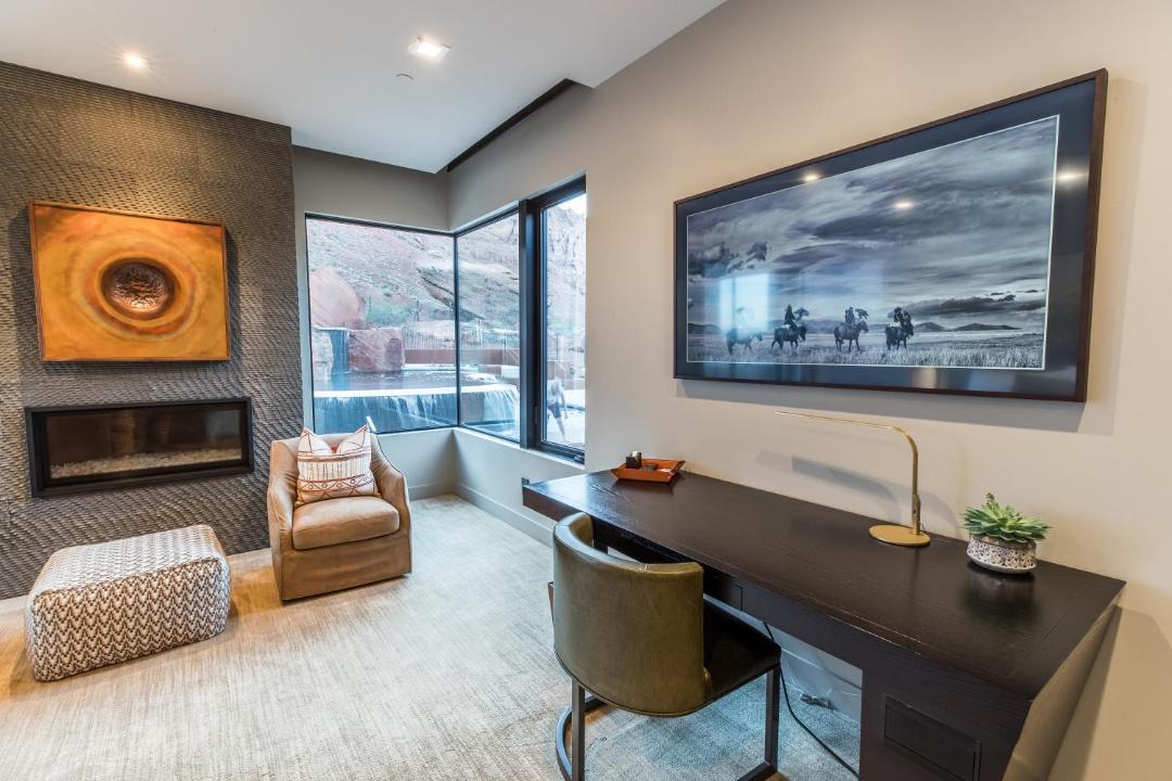 Photo of Livingroom in Ivins