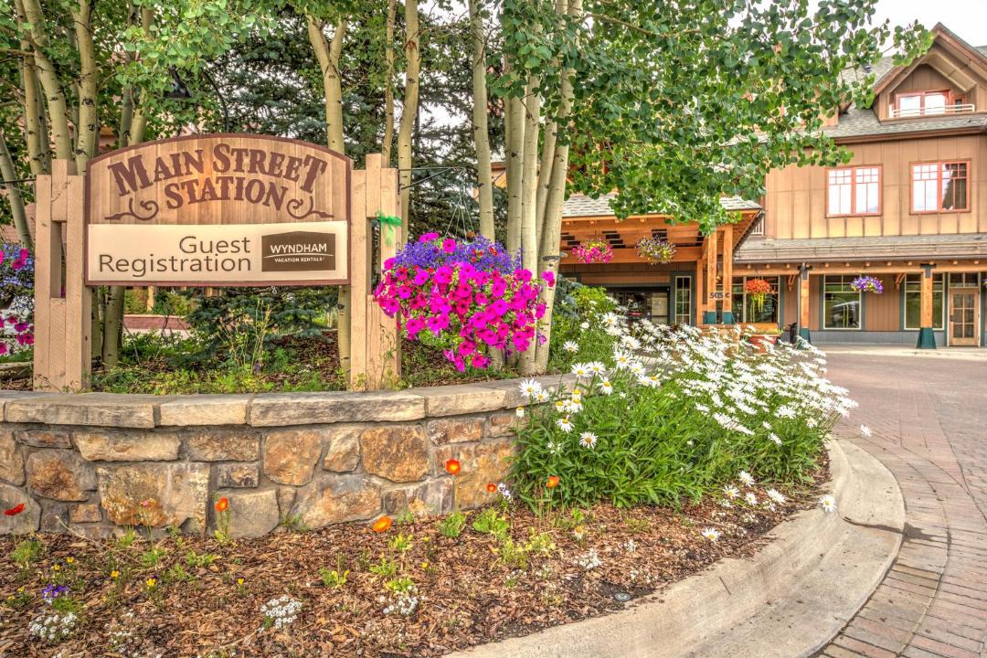 Photo of Buildings in Peak 9
