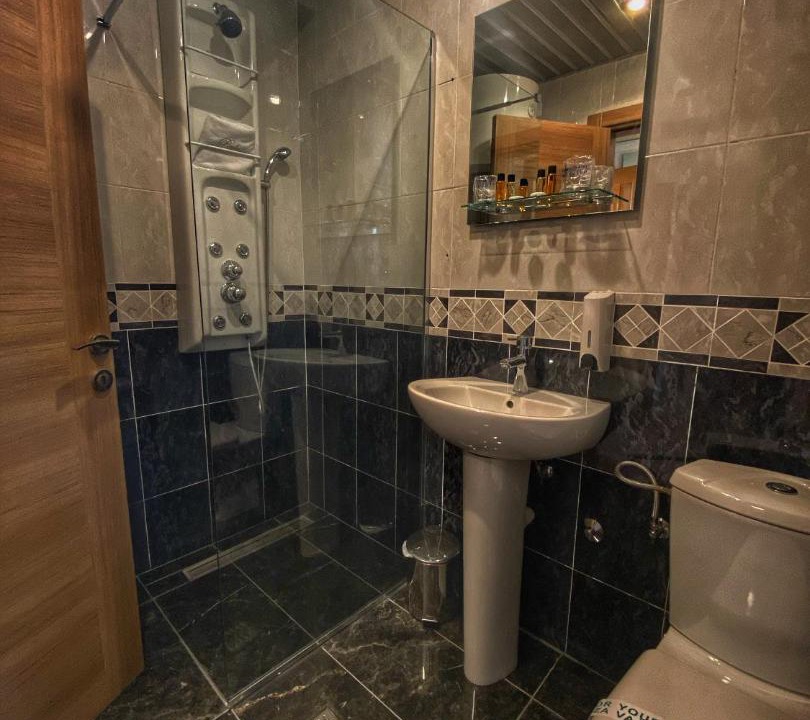 Photo of Bathroom in Kotor