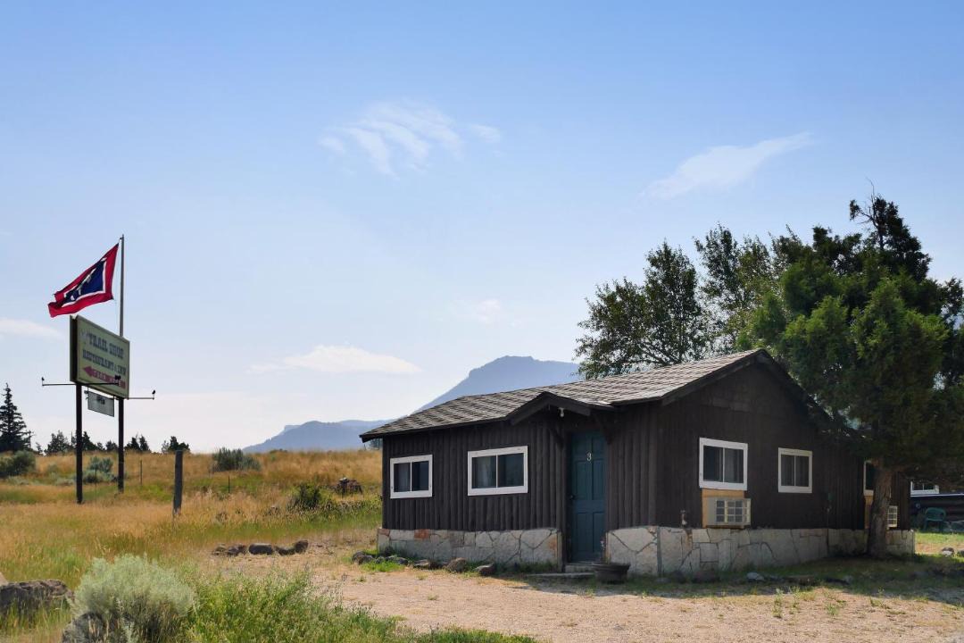 Photo of Others in Wapiti