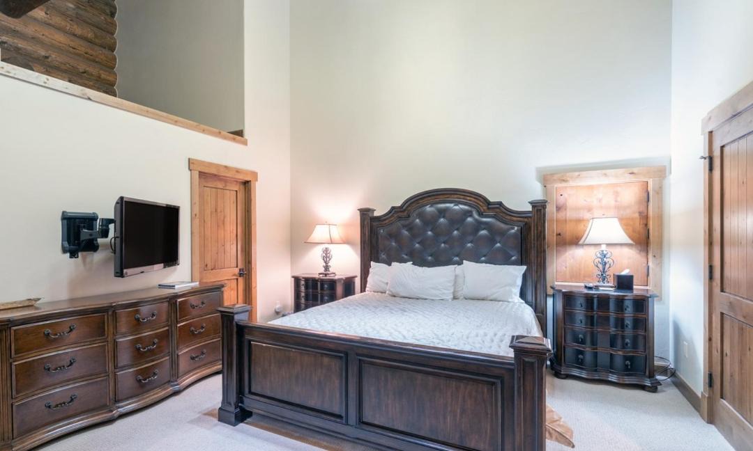 Photo of Bedroom in Mountain Village