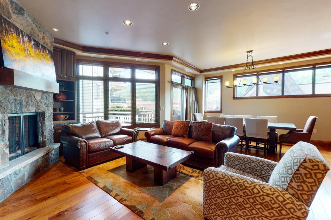 Photo of Livingroom in Vail
