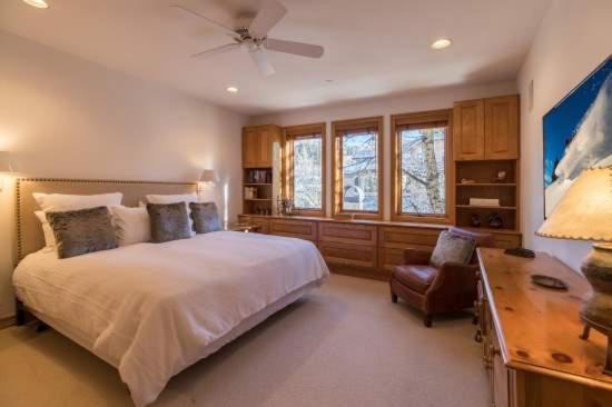 Photo of Bedroom in Beaver Creek