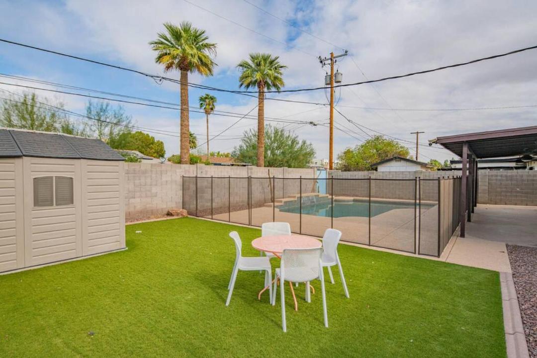 Photo of Patio Balcony in Western Villa