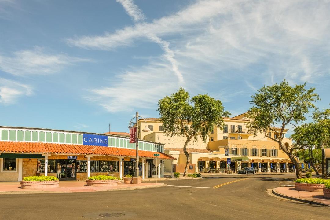 Photo of Others in Scottsdale Osborn Plaza