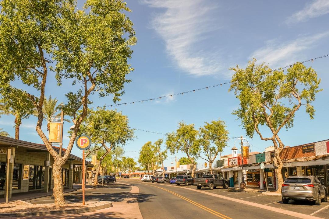 Photo of Others in Scottsdale Osborn Plaza