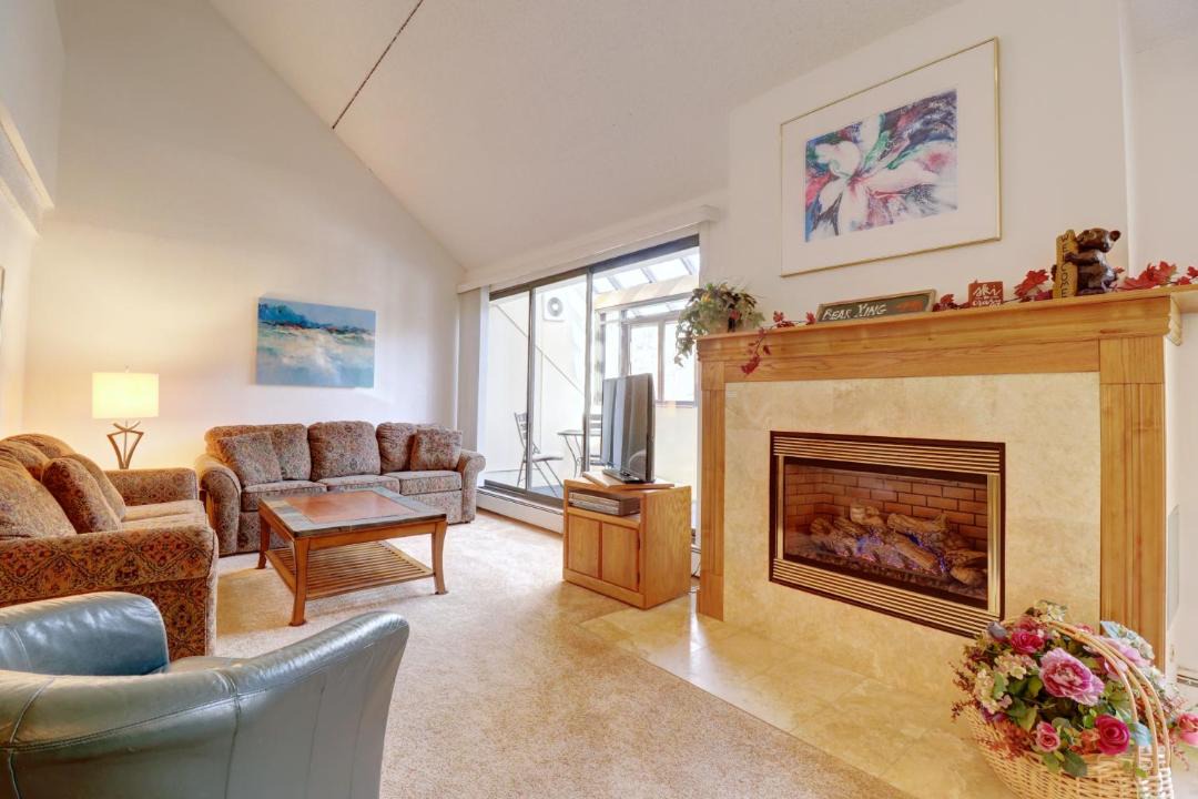 Photo of Livingroom in East Village at Copper