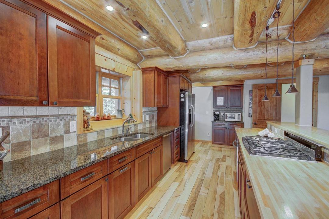 Photo of Kitchen in Quandary Village