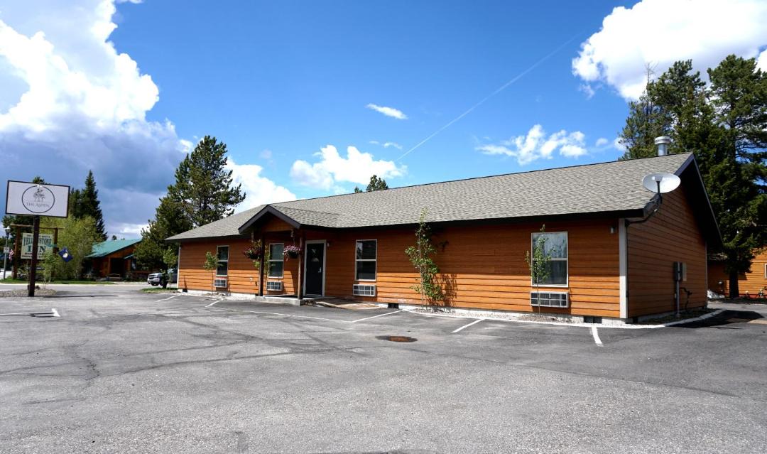 Photo of Others in West Yellowstone