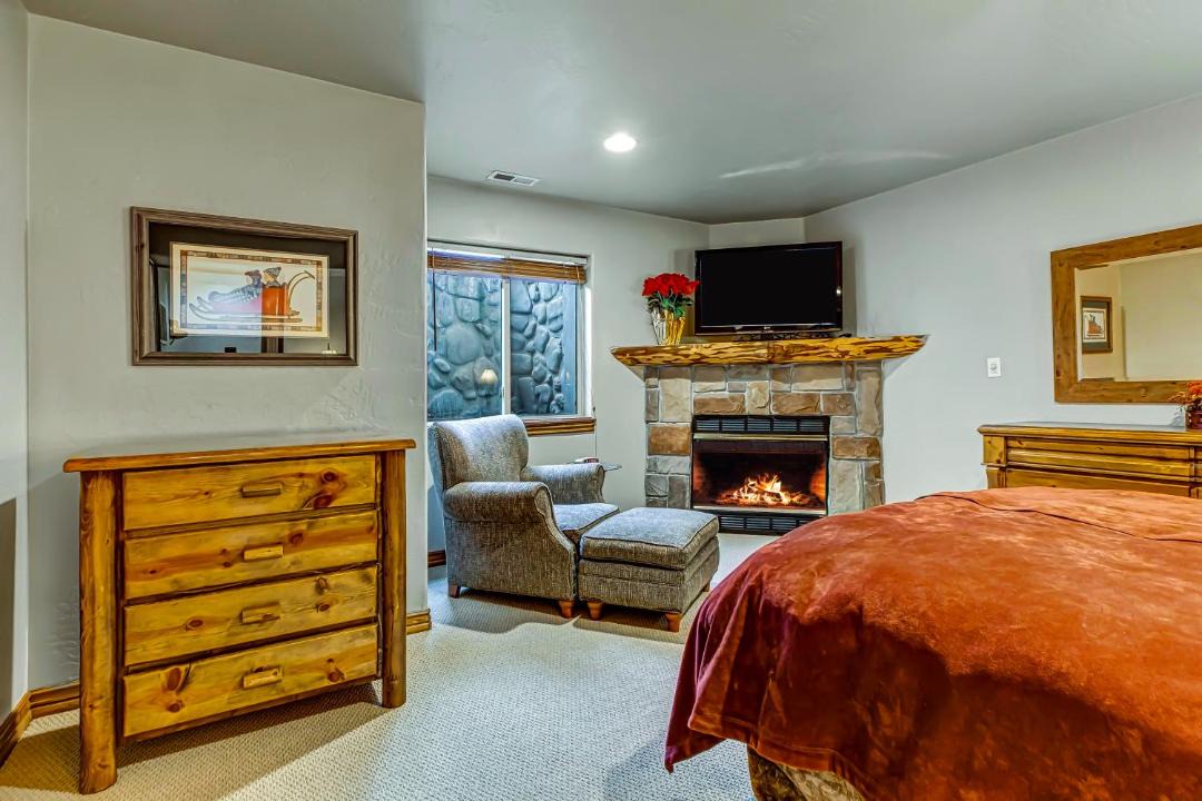 Photo of Bedroom in Bear Hollow Village