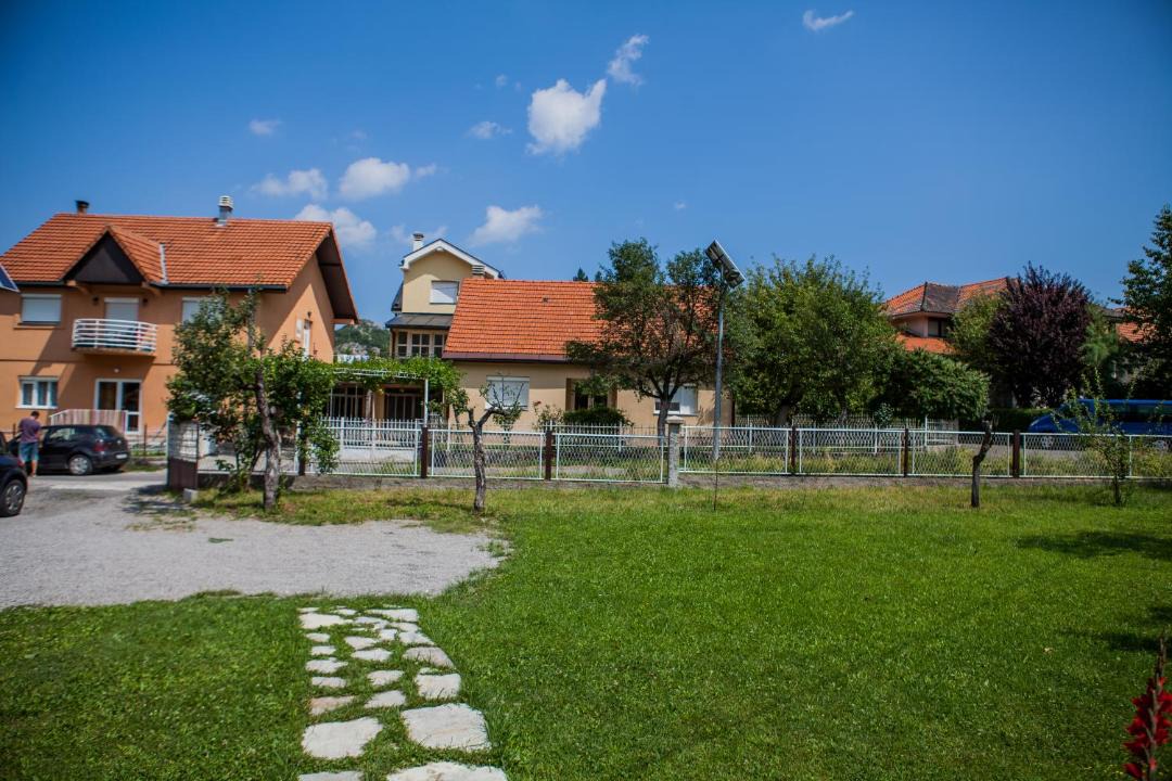 Photo of Others in Donje Polje