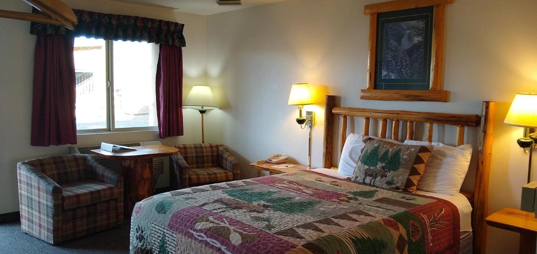 Photo of Bedroom in Enterprise