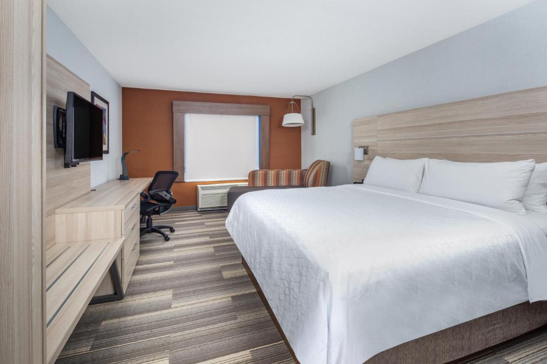 Photo of Bedroom in Ontario