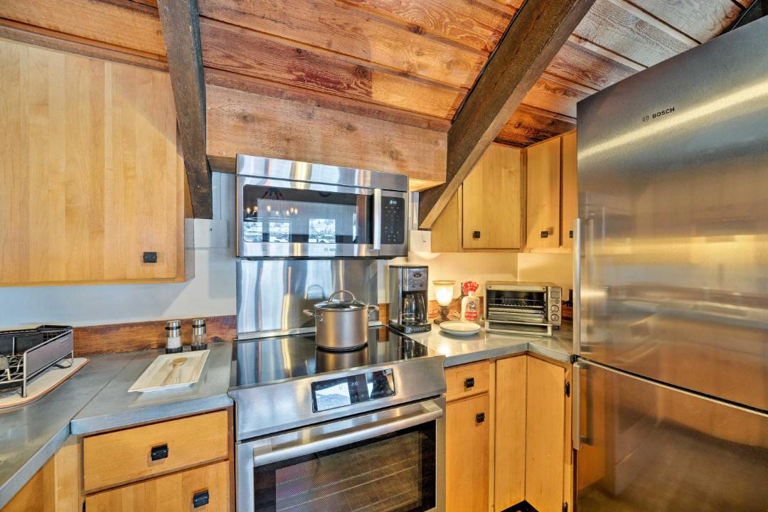 Photo of Kitchen in Big Sky Meadow Village