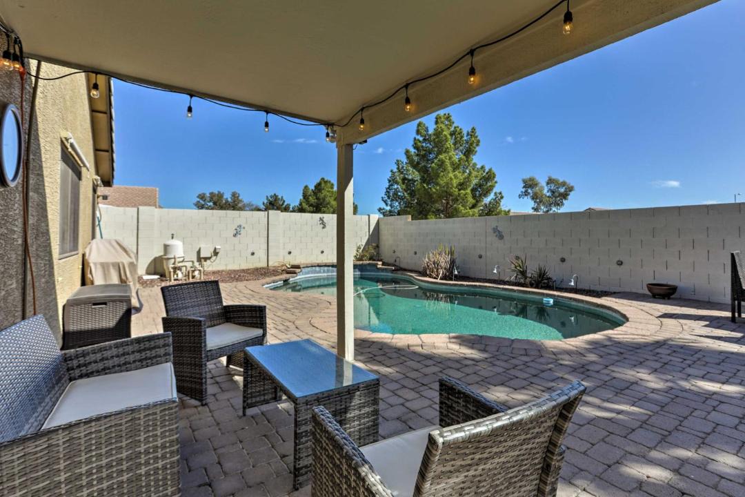 Photo of Patio Balcony in West Point Towne Center
