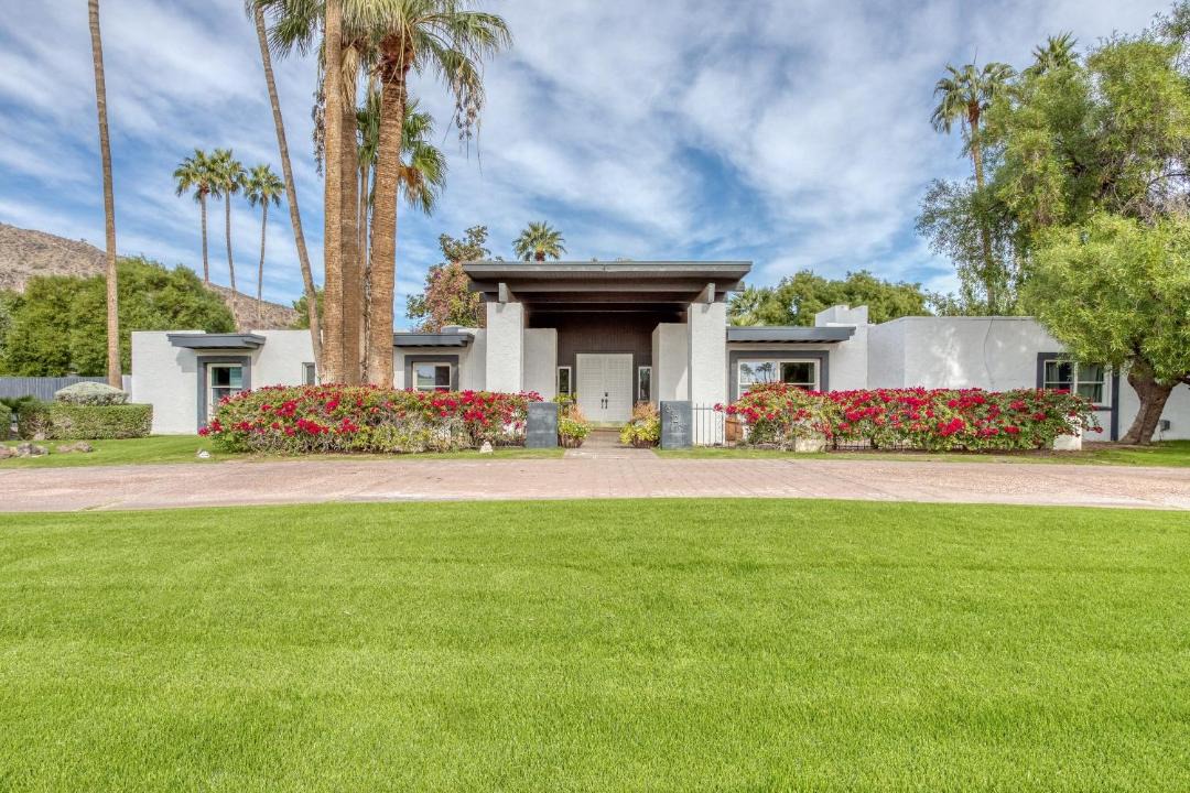 Photo of Buildings in Scottsdale