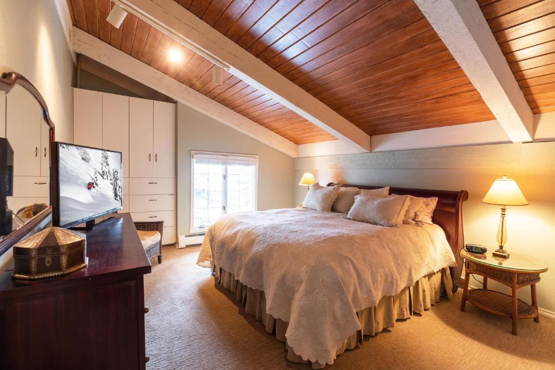 Photo of Bedroom in Vail