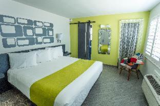 Photo of Bedroom in Maple-Ash