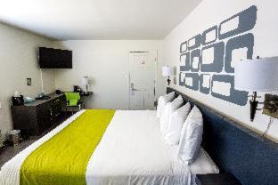 Photo of Bedroom in Maple-Ash