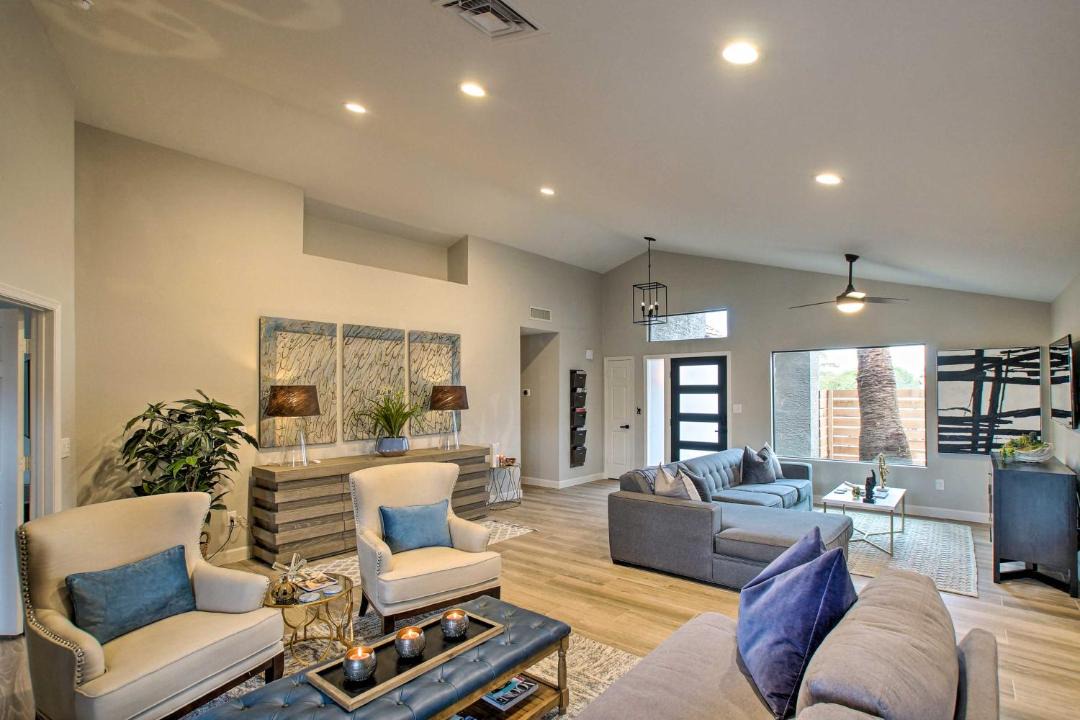 Photo of Livingroom in Casa Rica North
