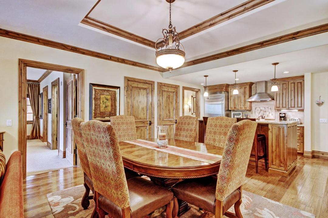 Photo of Livingroom in Vail