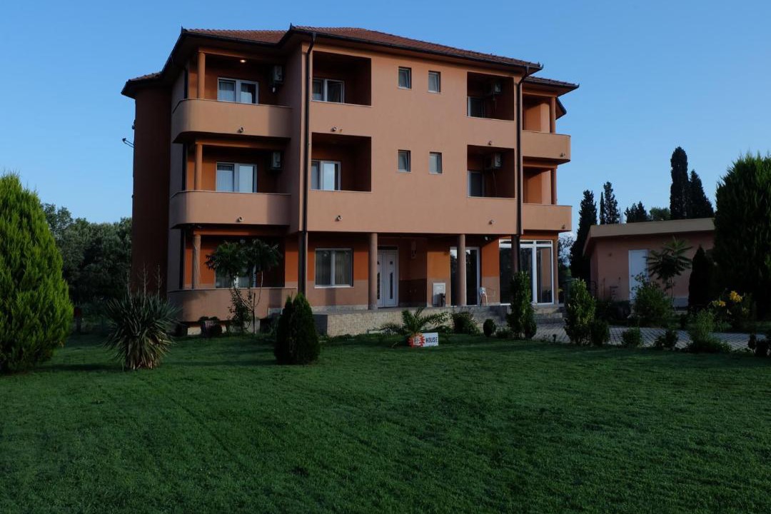Photo of Buildings in Ulcinj