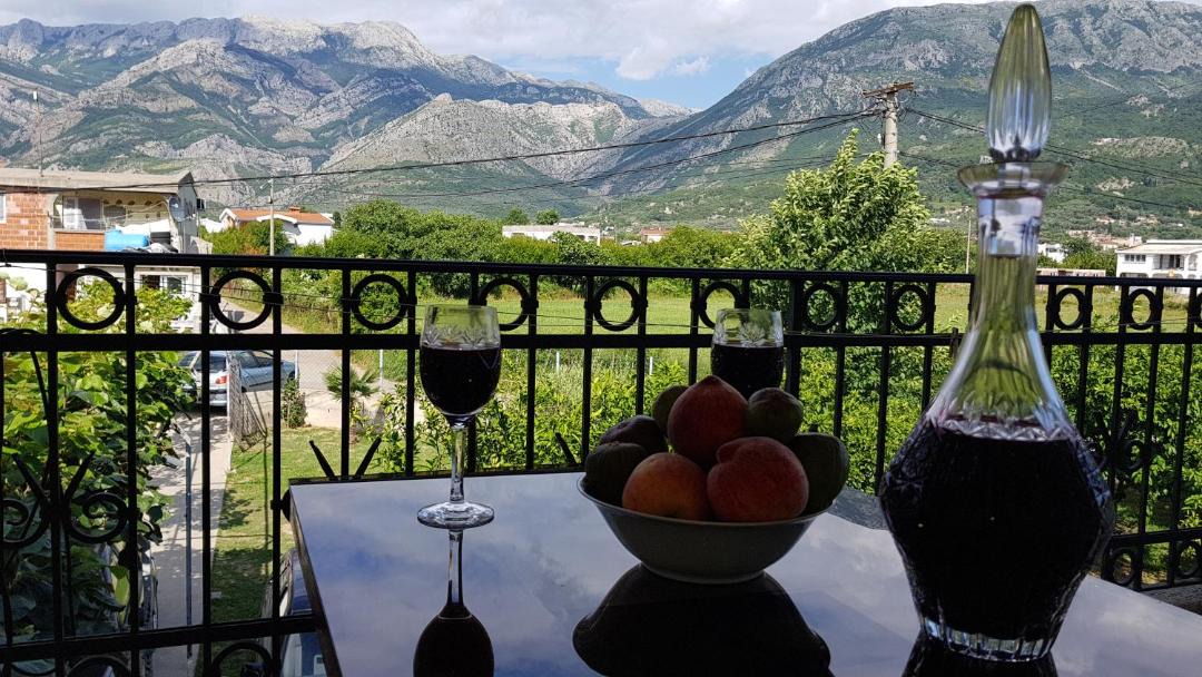 Photo of Patio Balcony in Bar