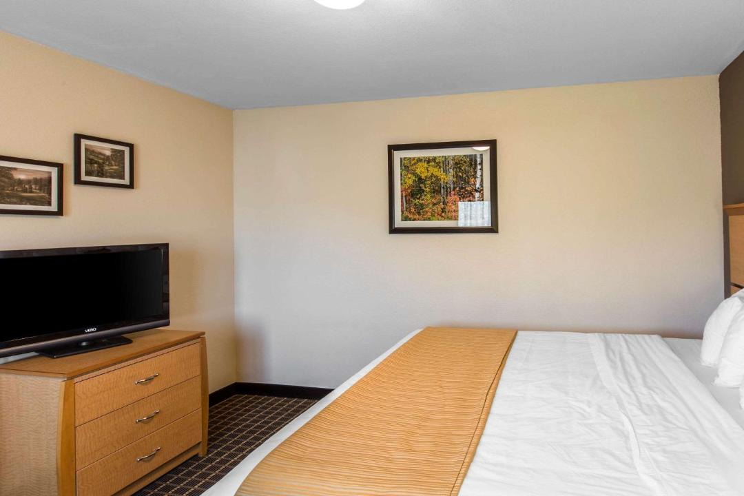 Photo of Bedroom in Silverthorne