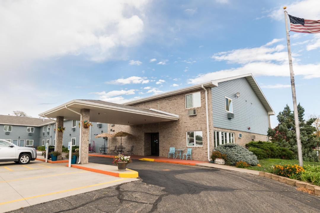 Photo of Buildings in Pierre