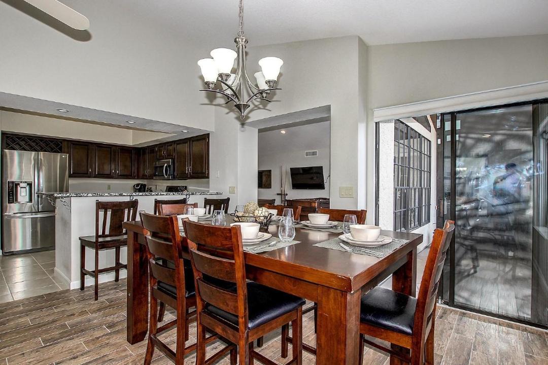 Photo of Livingroom in Casa Rica North