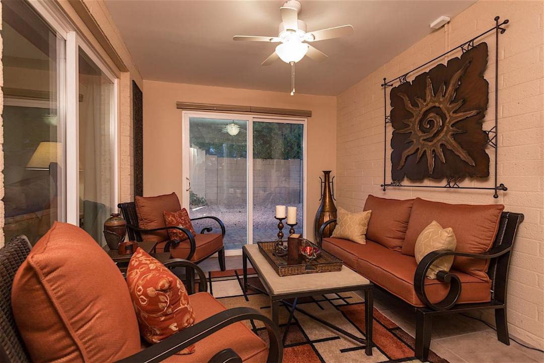 Photo of Livingroom in South Scottsdale