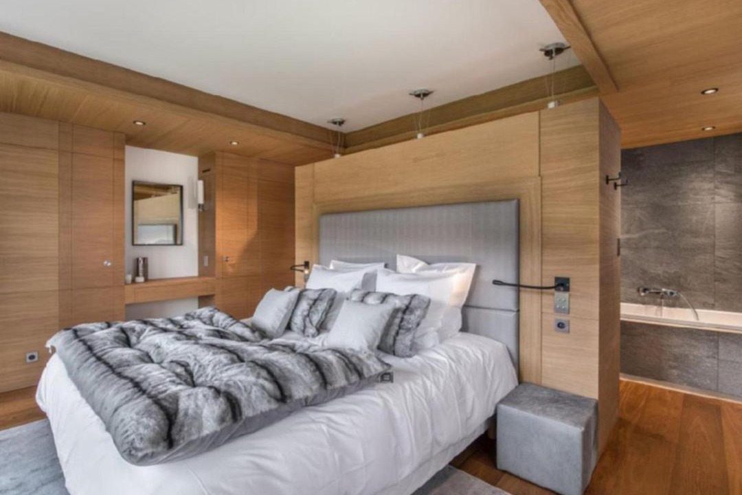 Photo of Bedroom in Mountain Valley