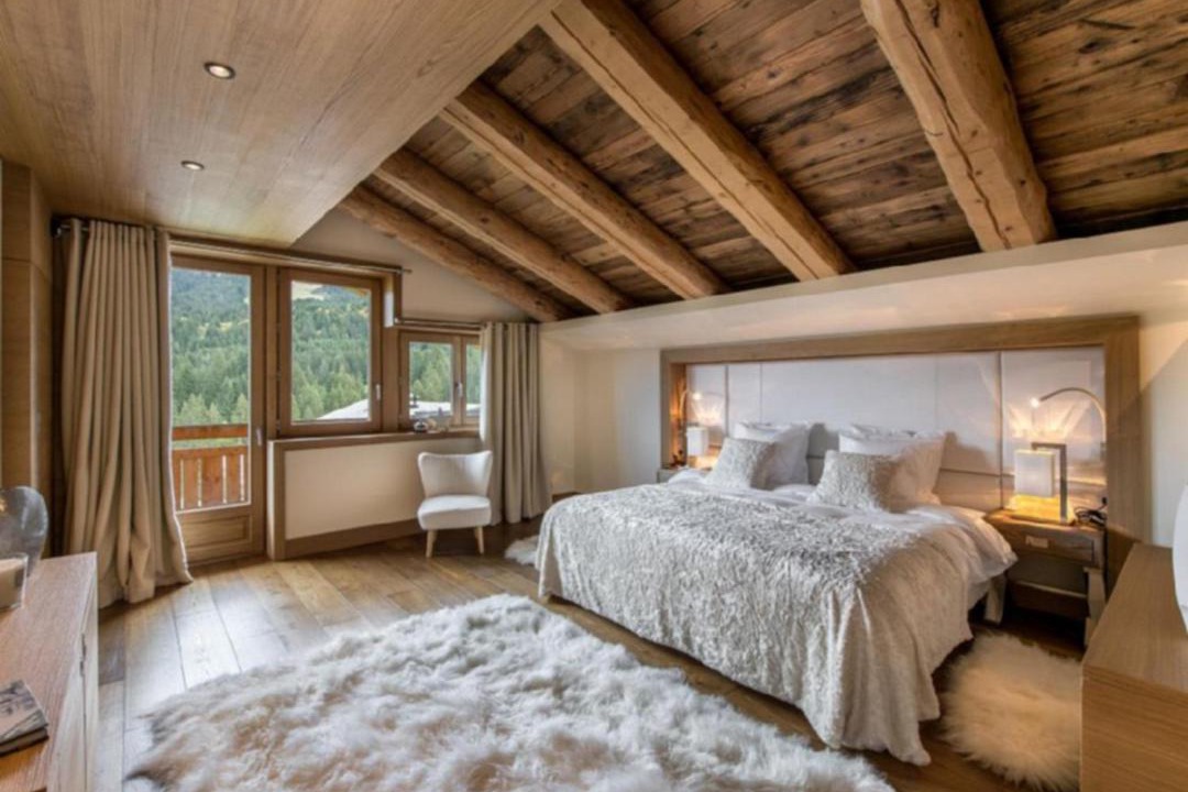 Photo of Bedroom in Mountain Valley