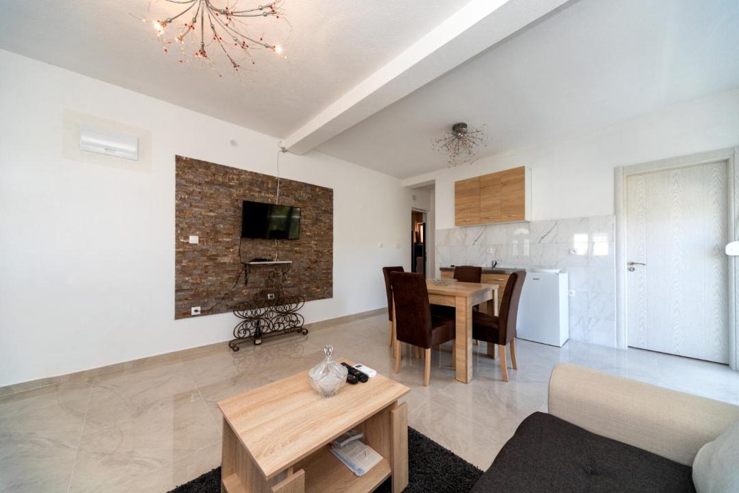 Photo of Livingroom in Bar