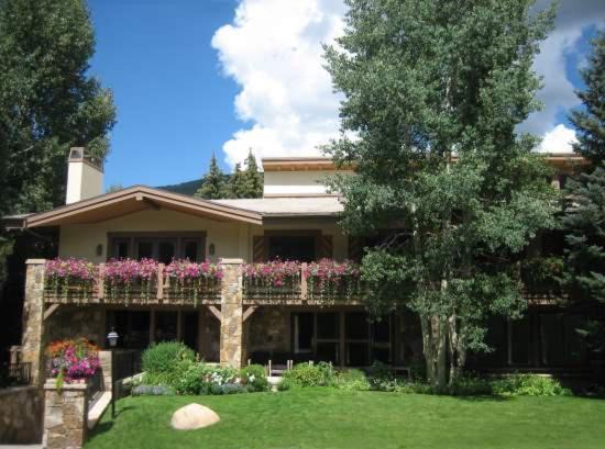 Photo of Others in Vail