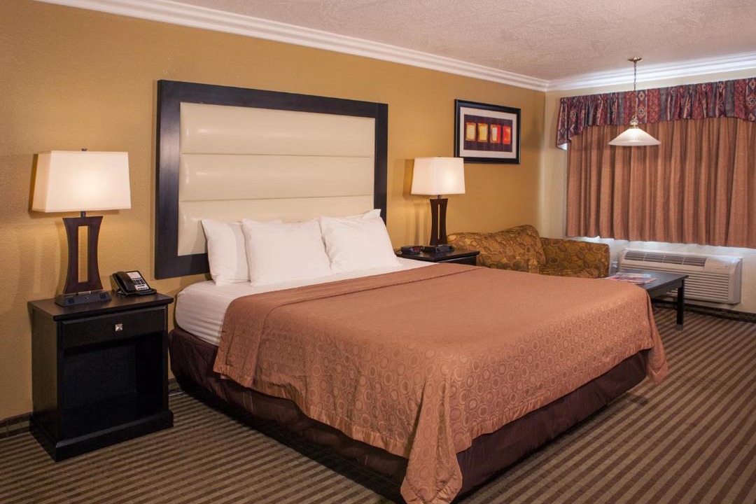 Photo of Bedroom in Oak Creek