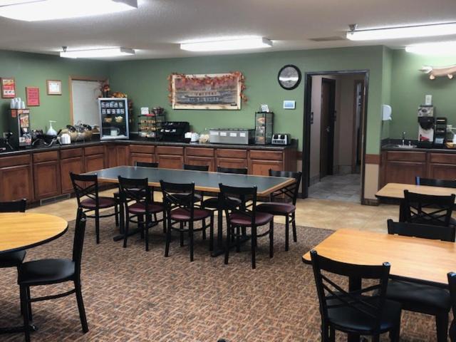 Photo of Livingroom in Pierre