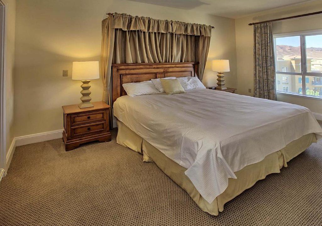 Photo of Bedroom in Lake Las Vegas