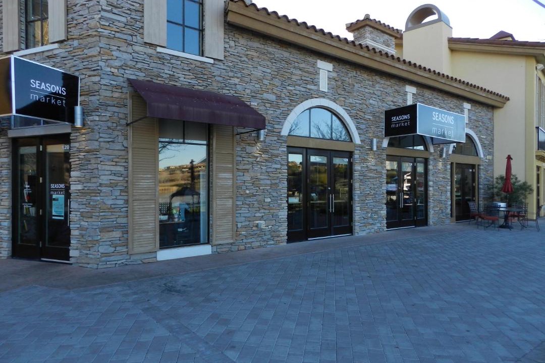 Photo of Buildings in Lake Las Vegas