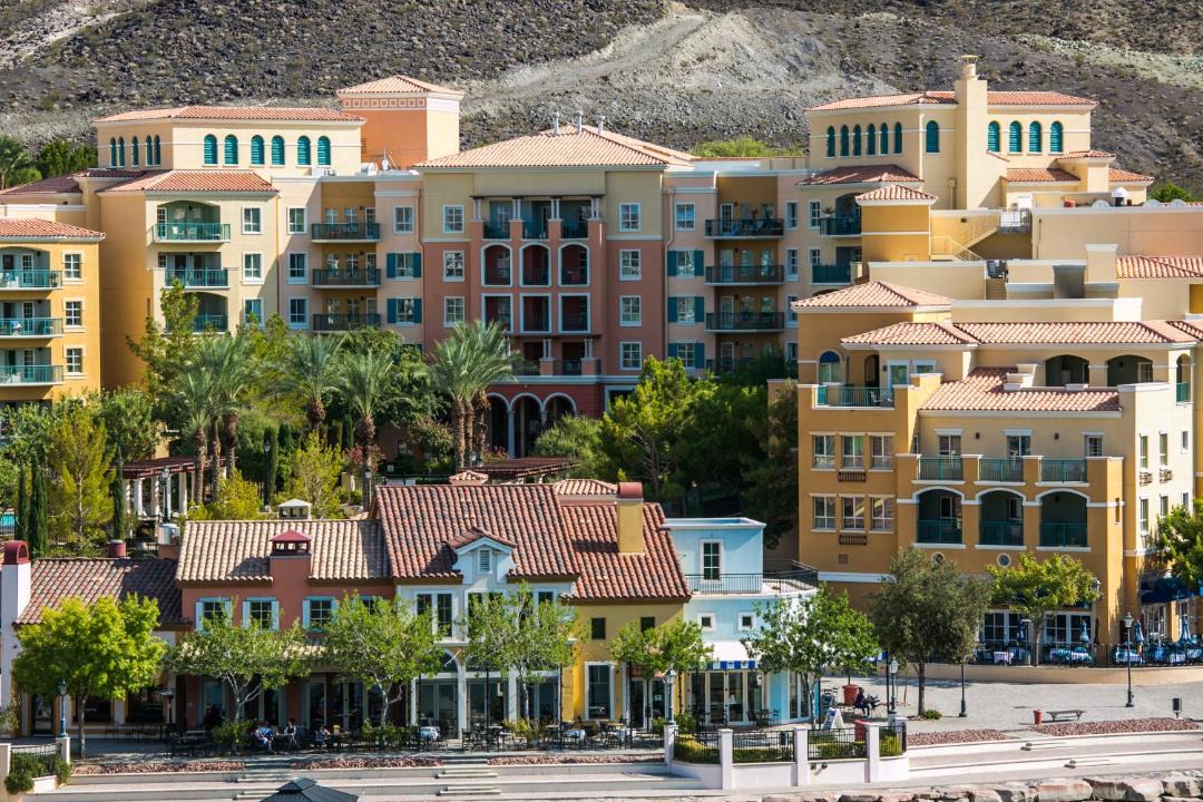 Photo of Buildings in Lake Las Vegas