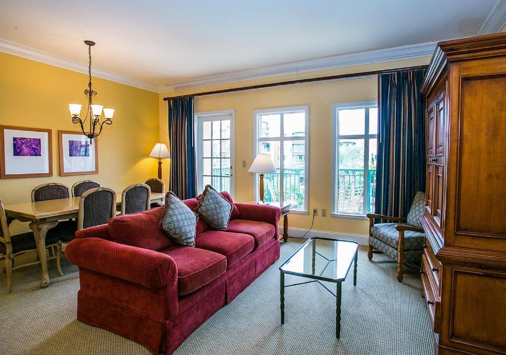 Photo of Livingroom in Lake Las Vegas
