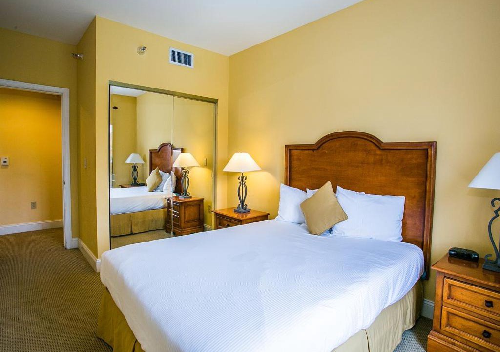Photo of Bedroom in Lake Las Vegas