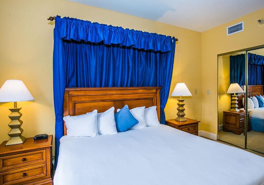 Photo of Bedroom in Lake Las Vegas