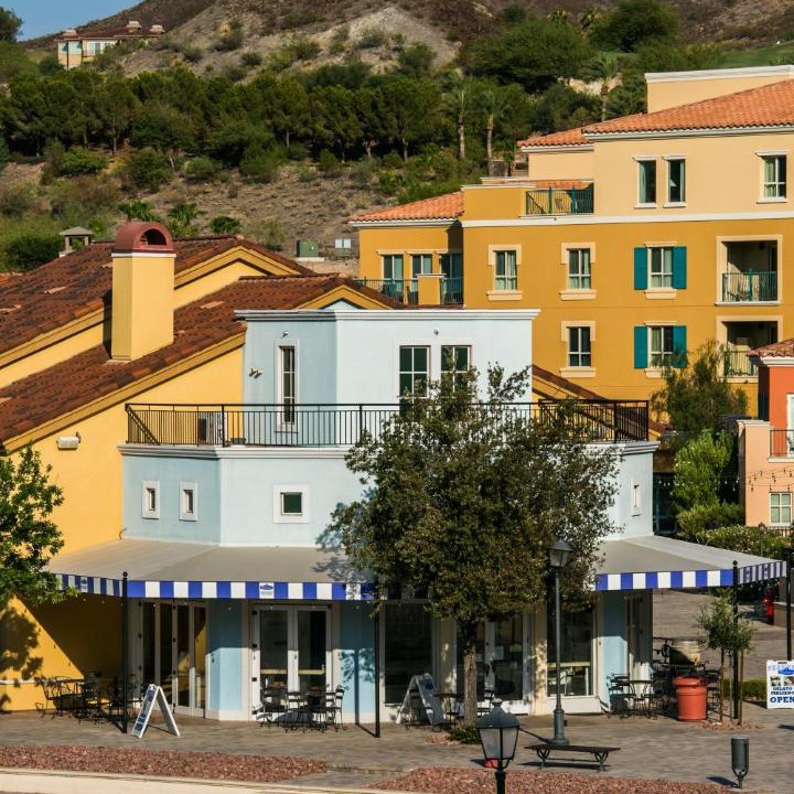 Photo of Buildings in Lake Las Vegas