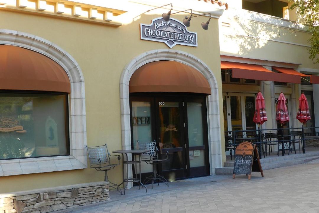 Photo of Buildings in Lake Las Vegas